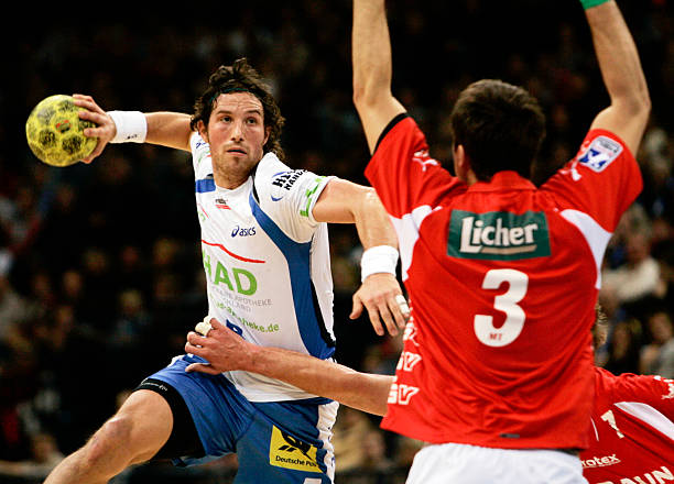 展现出了非 展现出了非