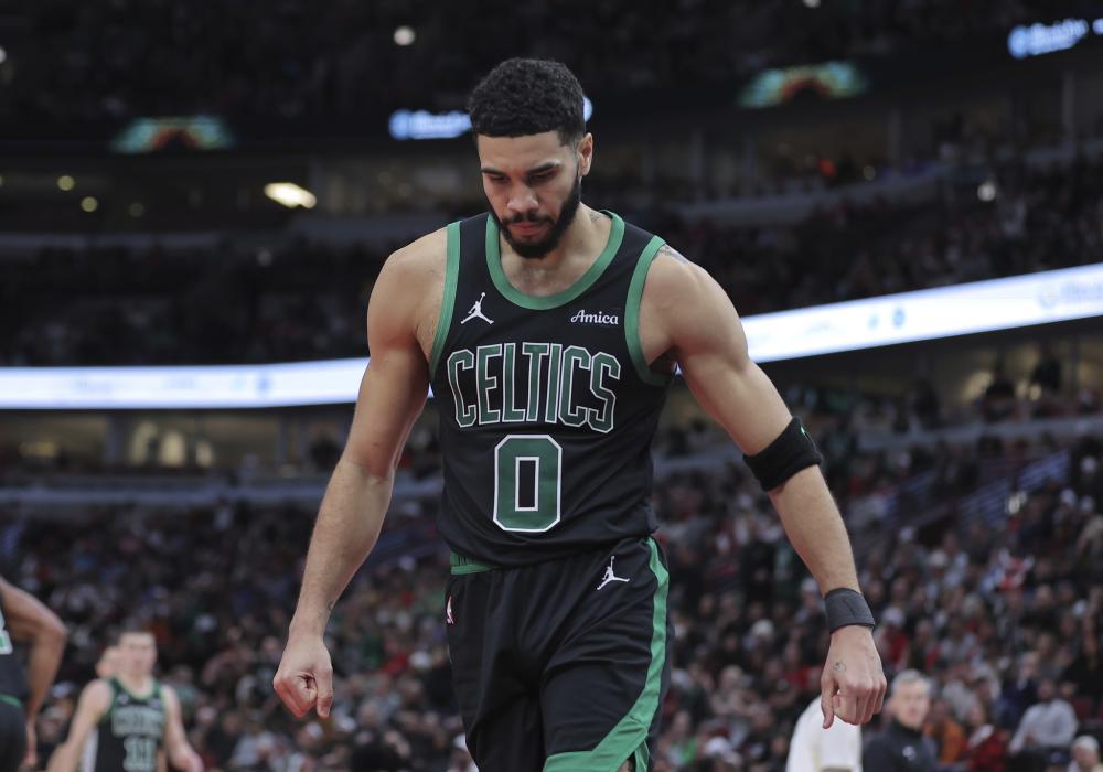 也展示了球 也展示了球